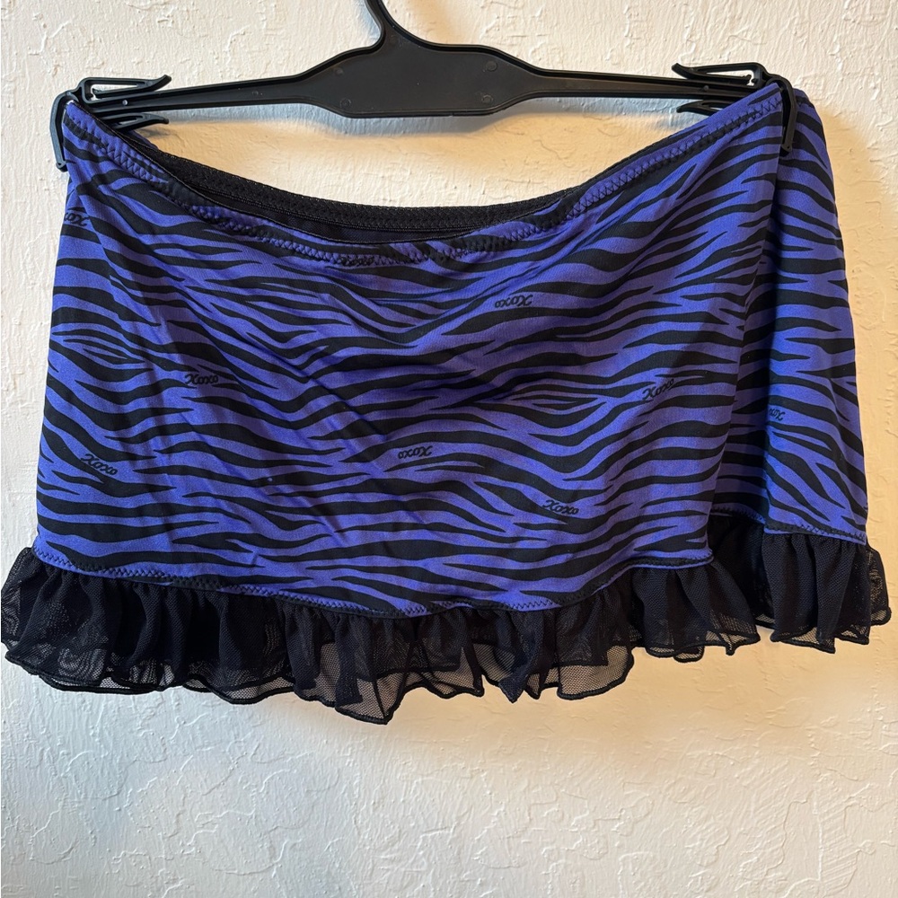 XOXO Women’s 2X Plus Blue & Black TigerStrip Skirted Thong w/ Sexy Black Ruffles - Picture 8 of 9